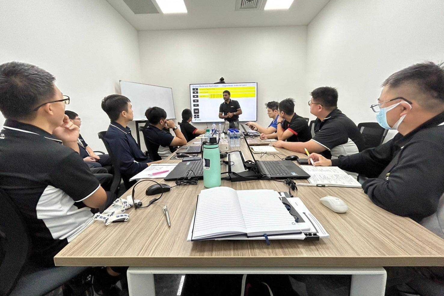 LINE_ALBUM_2024.10.28~2024.10.31 rehlko 原廠教育訓練認證-機保部_241101_22