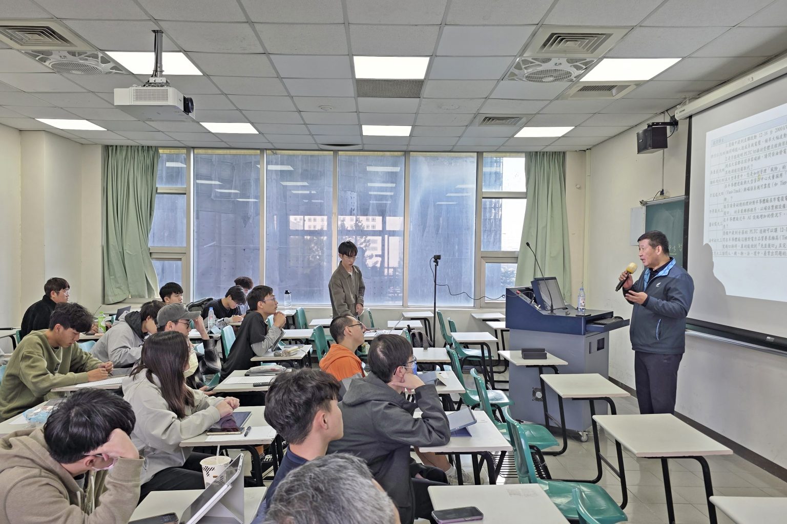 20251128 黃必先副總經理2